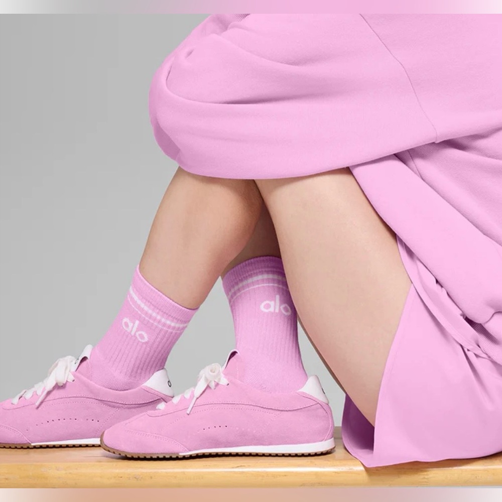 ALO Sunset Sneaker - “Candy Heart Pink” 💕